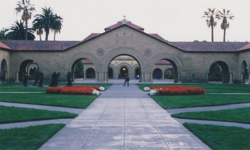 050-Stanford courtyard.jpg